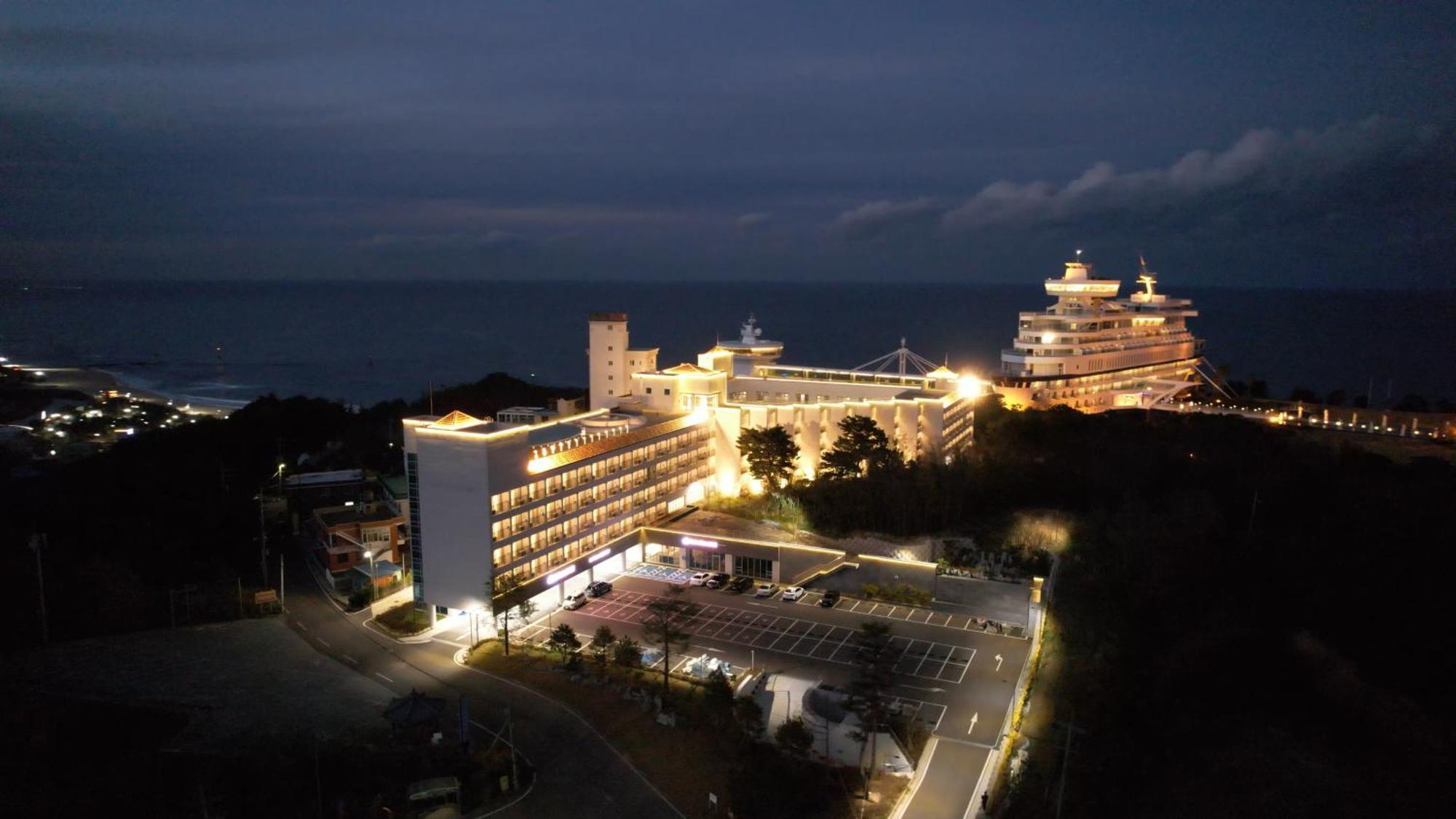 Sollavue Hotel & Resort Gangneung Exterior foto